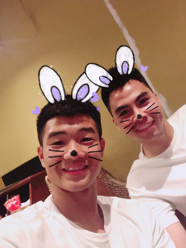 Đức Chinh của U23 Việt Nam tiếp tục đốn tim” fan nữ bằng loạt ảnh tự sướng nhăng nhít thế này đây!-4