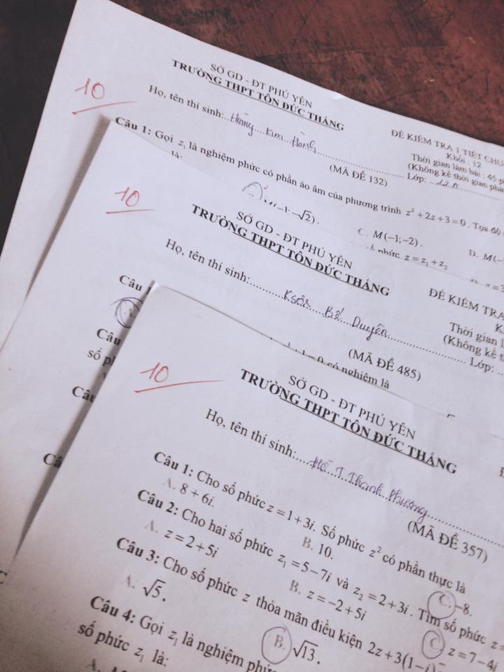 Khoe điểm kiểm tra toàn 10, tưởng được khen nào ngờ nhóm bạn nhận cái kết đắng từ dân mạng-5