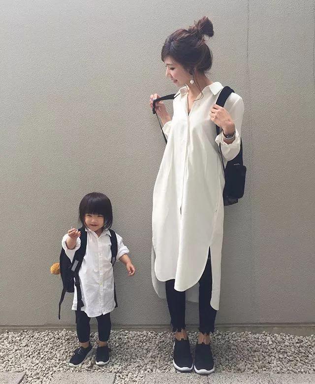 Chỉ chụp ảnh đôi cùng con gái, nữ blogger người Nhật nổi tiếng khắp MXH-7
