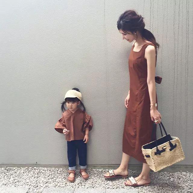 Chỉ chụp ảnh đôi cùng con gái, nữ blogger người Nhật nổi tiếng khắp MXH-8