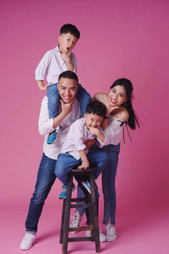 MC Nguyễn Hoàng Linh chụp ảnh cùng những người đàn ông quan trọng nhất cuộc đời mình-7