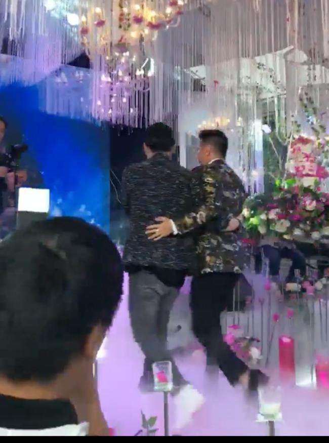 Mr Đàm tiết lộ bí mật giấu kín suốt 20 năm trong đám cưới con gái và Hữu Công-4