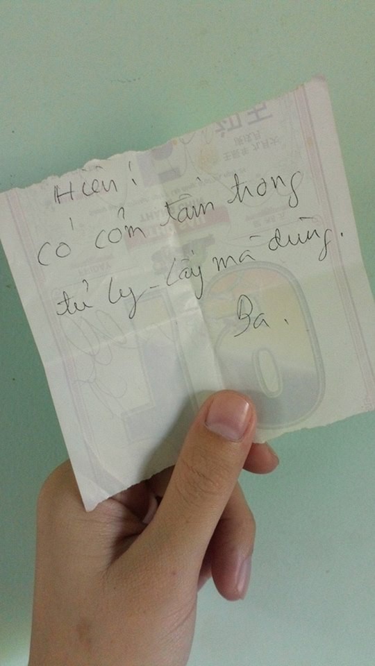 Điện thoại có xịn xò bao nhiêu chăng nữa thì bố mẹ vẫn cứ thích viết giấy dặn dò con cái thế này đây!-3