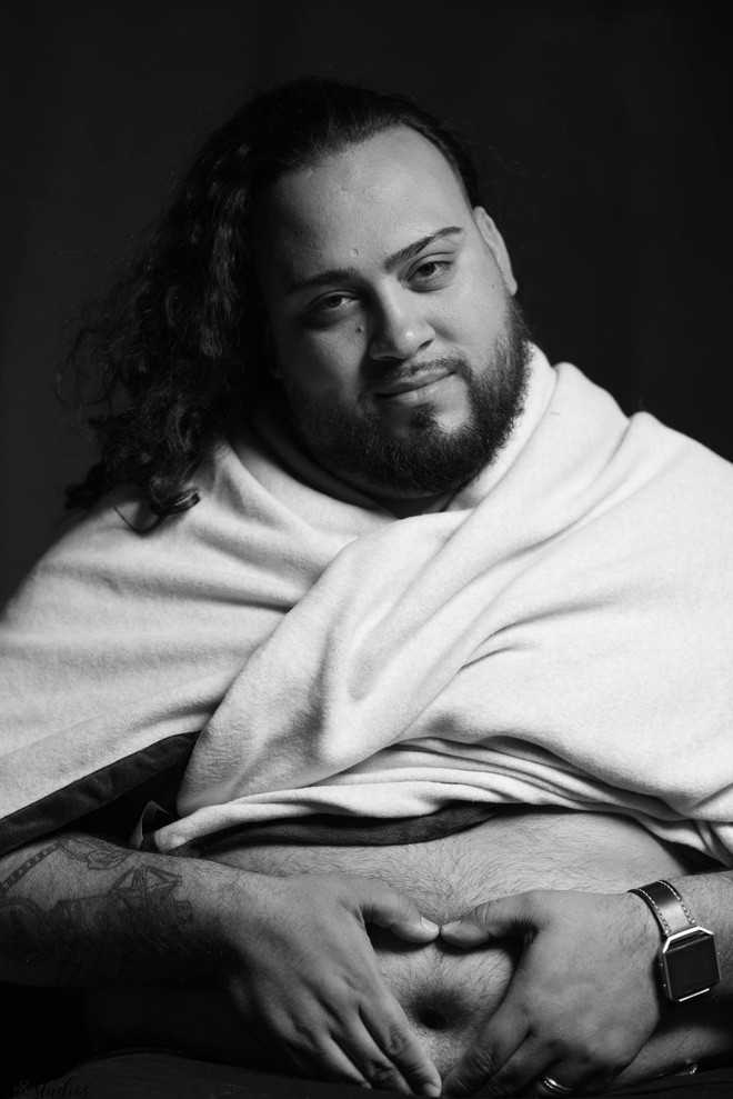 Tự hào sắp được làm bố đến mức người chồng này đã thay mặt” vợ chụp ảnh bầu-2