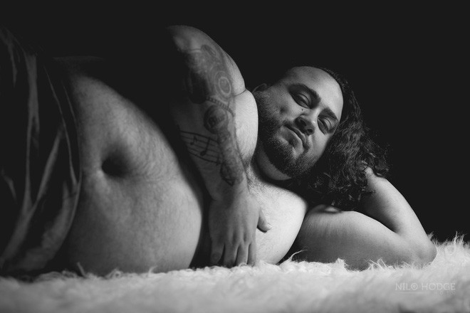 Tự hào sắp được làm bố đến mức người chồng này đã thay mặt” vợ chụp ảnh bầu-6