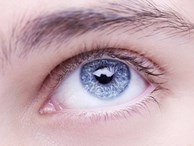 48 ca ung thư mắt bí ẩn khiến bác sĩ bối rối