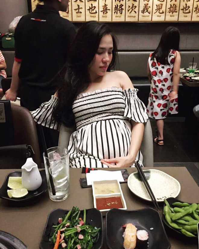 Hạnh phúc ngọt ngào của mẹ trẻ xinh như hot girl, từ bỏ công việc tốt để ở nhà chăm sóc chồng con-5