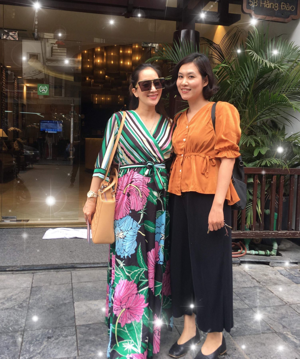 Khánh Thi đứng cạnh cô bạn thân 25 năm Nguyệt thảo mai, ai xinh đẹp hơn?-2