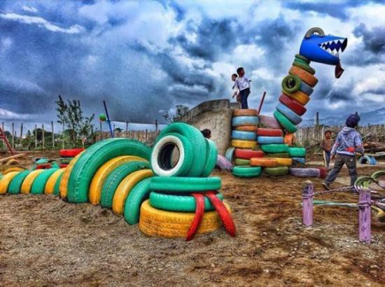 Bố mẹ thì hốt hoảng lo lắng nhưng các nghiên cứu khoa học đã chỉ ra lợi ích tuyệt vời của kiểu trò chơi này-1