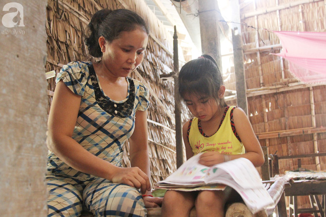 Bố bỏ đi vì mẹ sinh nhầm con gái, đứa trẻ 6 tuổi phải nghỉ học vì mẹ tật nguyền, ông ngoại nhập viện không có tiền chạy chữa-5