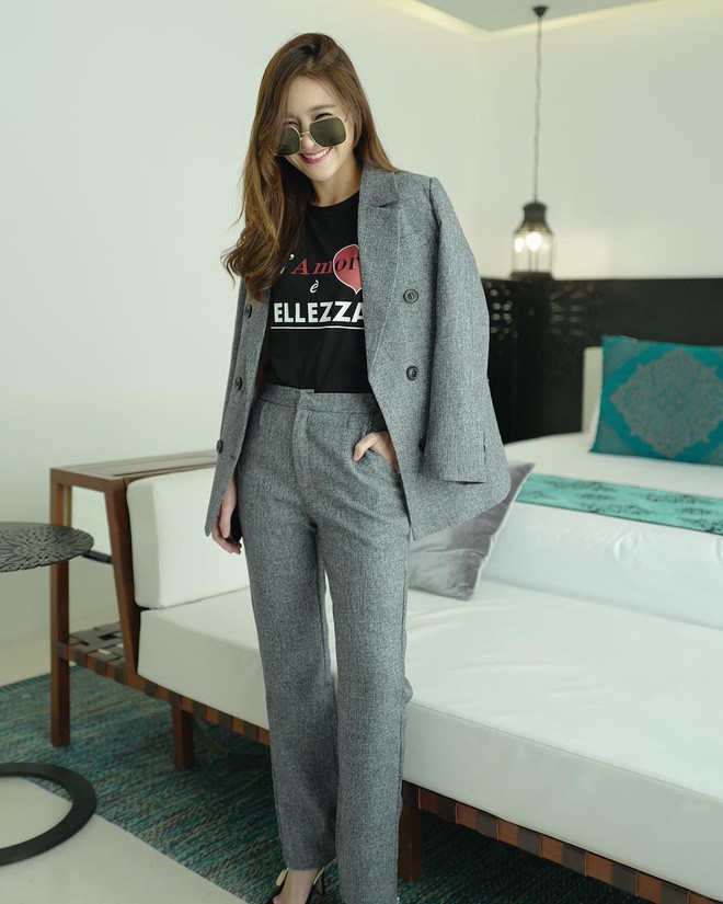 Dù đã 30 tuổi lại có vóc dáng nhỏ nhắn, nàng Song Hye Kyo” Thái Lan vẫn diện đồ đẹp hết chỗ chê-8