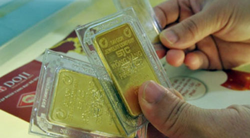 Giá vàng hôm nay 4/5: Thất vọng tràn trề, vàng tăng trở lại-1