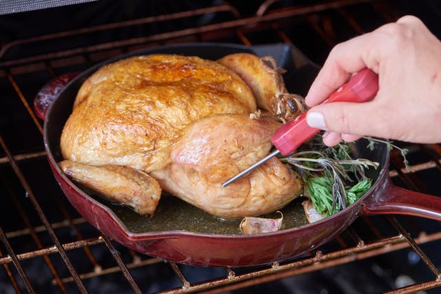 Muốn làm món gà ngon miễn chê, chị em tuyệt đối không được phạm phải những sai lầm nghiêm trọng này-1