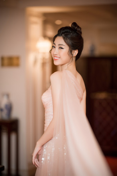 Mỹ Linh khoe nhan sắc mong manh sau khi lọt top 64 Hoa hậu đẹp nhất-6