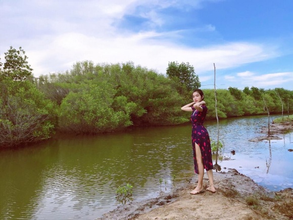 Elly Trần thả hồn giữa thiên nhiên đẹp thơ mộng-5