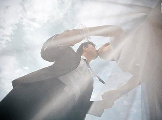 Lột trần” hậu trường hài hước của những bức ảnh long lanh trên mạng-15