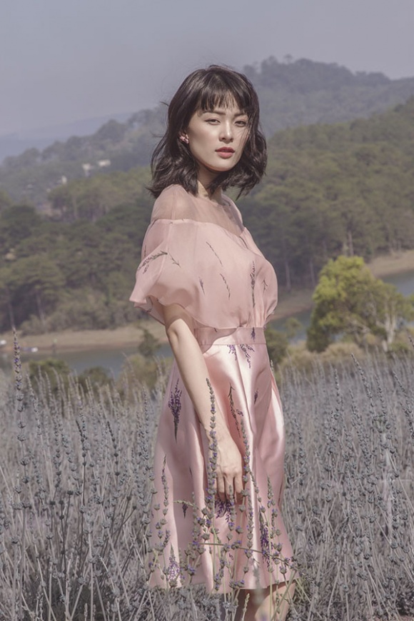 Hạ Vi đẹp sương khói trong mùa hoa oải hương-10