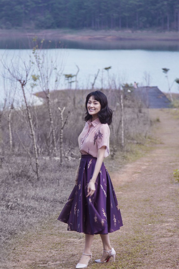 Hạ Vi đẹp sương khói trong mùa hoa oải hương-15