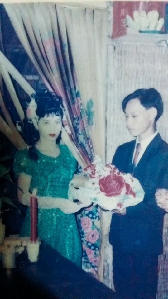 Dân tình lại đồng loạt khoe ảnh cưới của bố mẹ ngày xưa, giản dị mà đầy ắp kỷ niệm-15