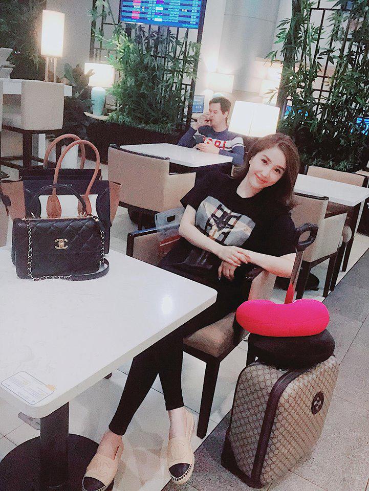 Bảo Thy mua cùng lúc 11 đôi giày đủ chủng loại khiến ai cũng phải ghen tỵ!-10