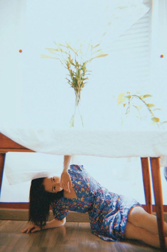 Chi Pu khoe nét đẹp tinh khôi tựa sương mai trong bộ ảnh mới-4