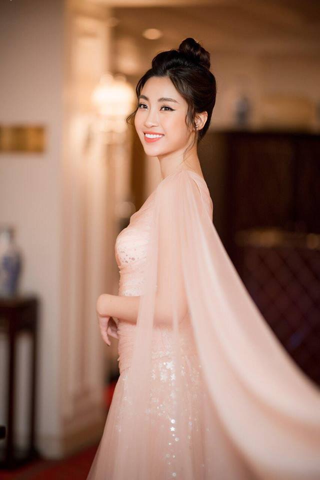 Nhan sắc không góc chết của Hoa hậu sắp làm MC cho VTV-1