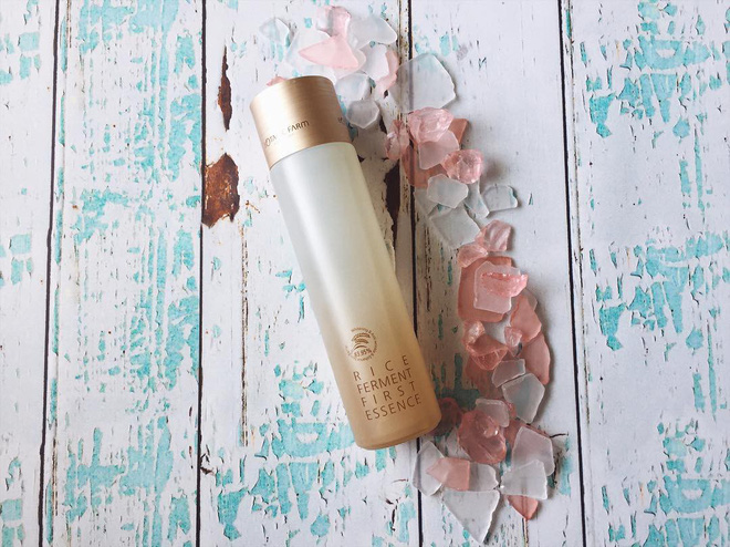 Chỉ sau 5 ngày sử dụng, làn da của 5 cô nàng đã thay đổi hoàn toàn nhờ loại nước thần thánh” này-1