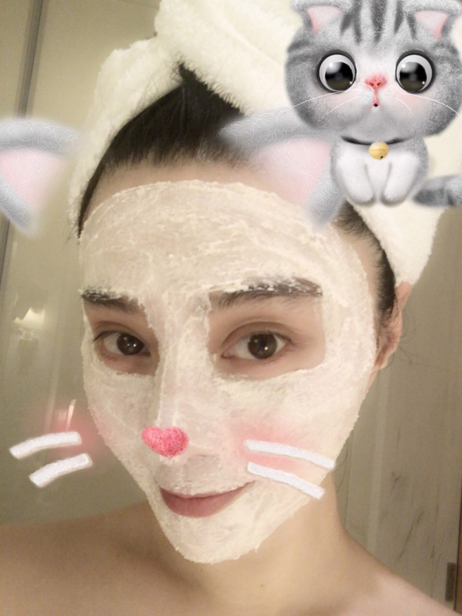 Được các sao sử dụng, loạt mỹ phẩm này bỗng được người ta săn tìm và bán hết veo trong 1 nốt nhạc-1