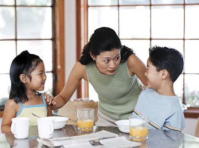 Thử các cách này, các mẹ sẽ bớt cằn nhằn và la mắng con-3