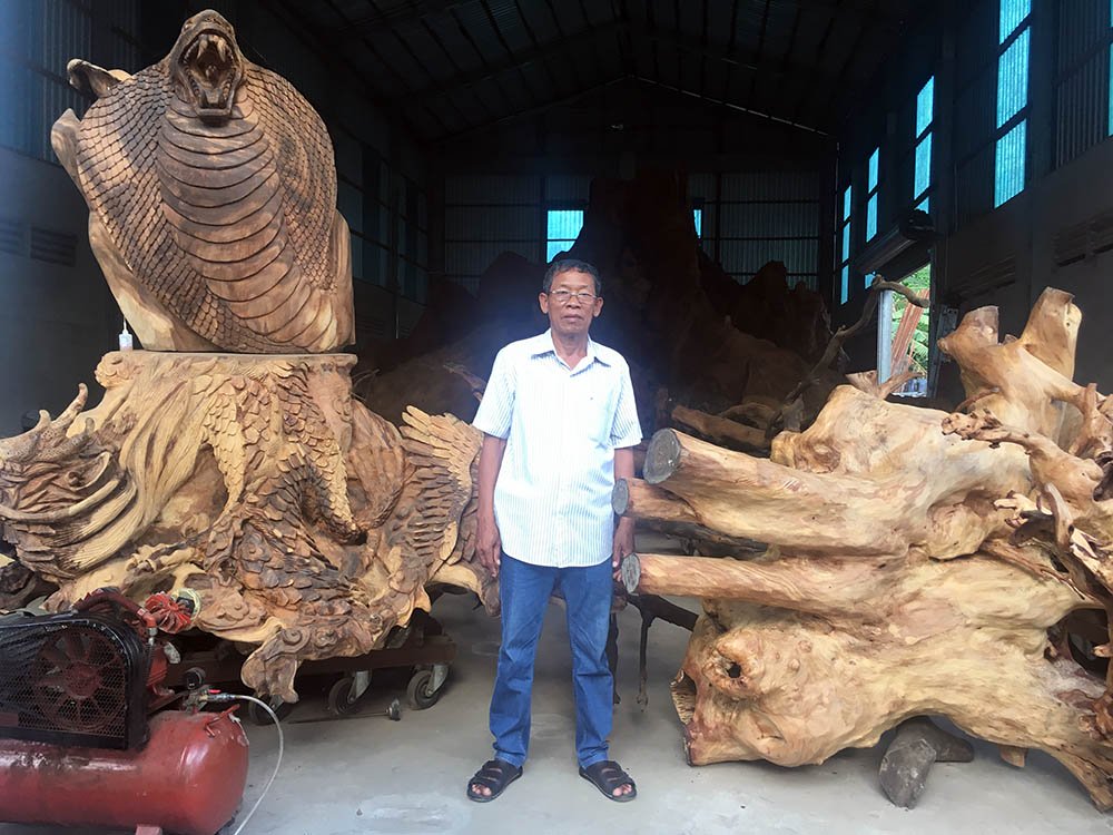 Miễn cưỡng mua gốc cây 35 triệu, nào ngờ được báu vật 35 tỷ-2