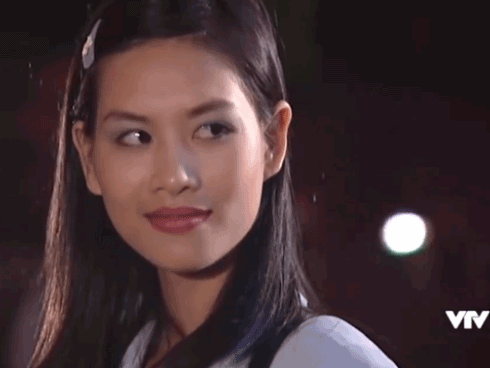 Nguyệt (Phía trước là bầu trời): Nàng Xử Nữ thảo mai, đanh đá không ai bằng