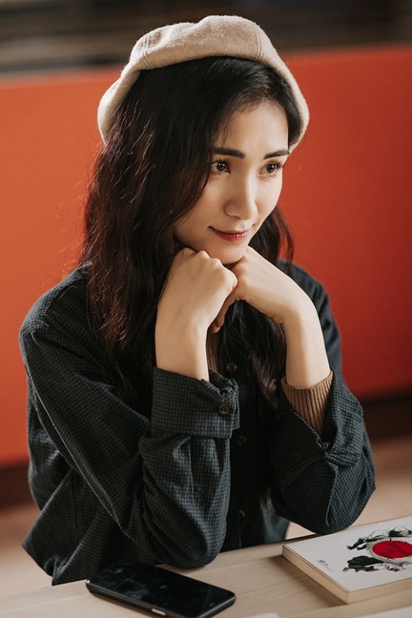 Hoà Minzy xinh đẹp hát hay như thế vẫn bị trai đẹp phụ tình-4