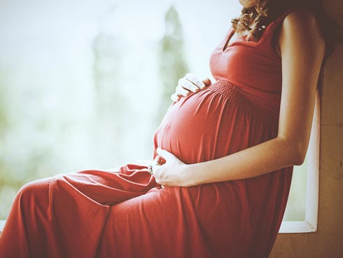 Gần sinh, tôi cắn răng viết đơn ly hôn vì một nỗi khổ tâm không thể nói