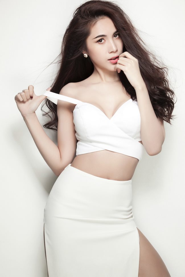 4 người đẹp Việt sở hữu vòng eo 54 - 56 cm thần thánh-19