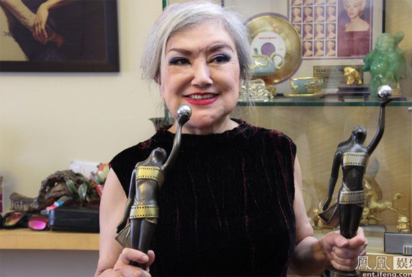 Mỹ nhân dao kéo khi có tuổi: Người vẫn đẹp tới mức khó tin, kẻ trở thành thảm họa-27