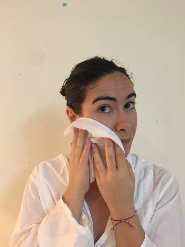 Học theo mẹo ngâm mặt bằng nước có gas, cô gái nhận cái kết không thể bất ngờ hơn!-3