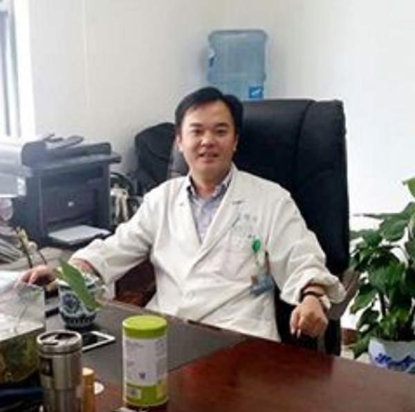 Ăn lựu mỗi ngày, người phụ nữ trẻ khiến bác sĩ giật mình khi thấy thứ nằm trong bụng-3