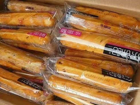 Bánh mì que 3.000 đồng/chiếc: Hàng Tàu 6 tháng không hỏng