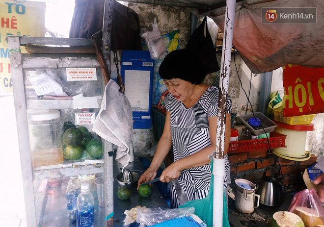 Những câu chuyện phía sau thùng tiền Bạn gặp khó khăn, lấy 3 tờ ở Sài Gòn: Từng có nhóm thanh niên đem bịch nilon tới hốt!-3