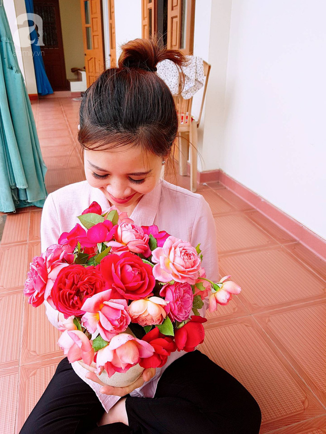 Ngắm khu vườn hoa hồng đẹp ngất ngây đã giúp cô gái thoát khỏi bệnh trầm cảm ở Hà Nội-12