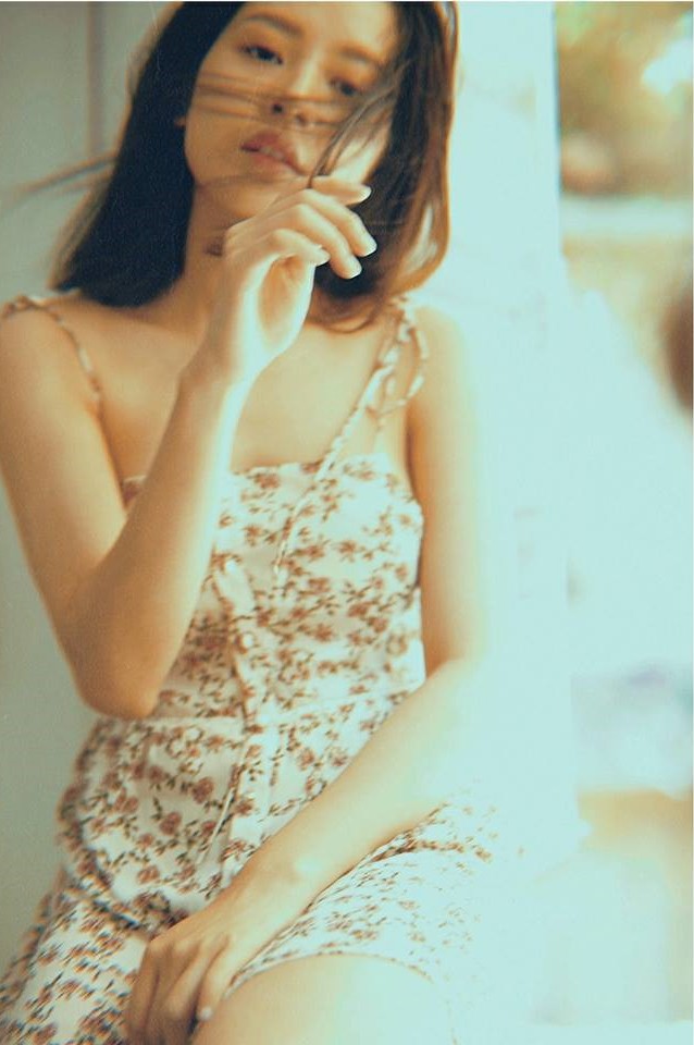 Chi Pu tiếp tục tung ảnh thanh xuân nổi loạn-2