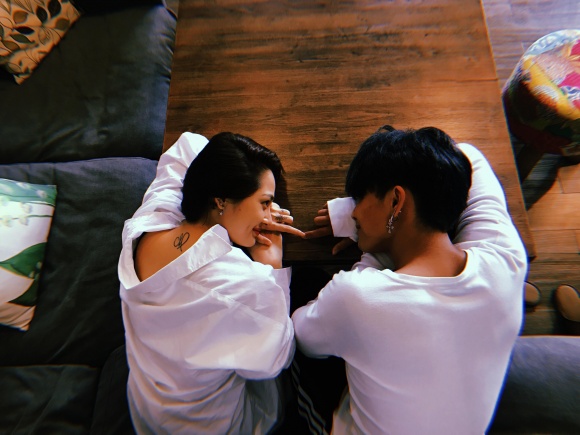 Sau khi phủ nhận tin đồn hẹn hò với Bùi Tiến Dũng, Bảo Anh lộ ảnh tình tứ bên trai lạ-6