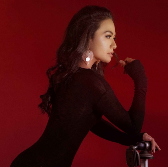 Tinna Tình khoe đường cong gợi cảm khẳng định không hư hỏng-1