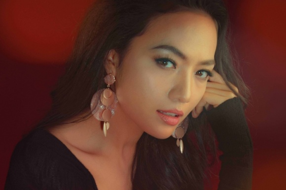 Tinna Tình khoe đường cong gợi cảm khẳng định không hư hỏng-2