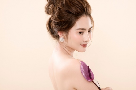 Chớp mắt đ15 năm làm nghề, Ngọc Lan vẫn xinh đẹp như gái đôi mươi-12