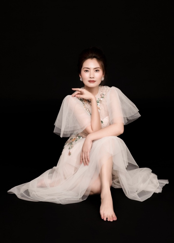 Chớp mắt đ15 năm làm nghề, Ngọc Lan vẫn xinh đẹp như gái đôi mươi-17