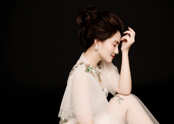 Chớp mắt đ15 năm làm nghề, Ngọc Lan vẫn xinh đẹp như gái đôi mươi-18