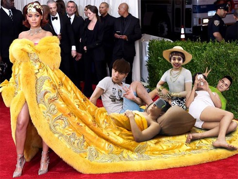 Một khi đã vào tay các 'thánh chế' thì MET Gala sang chảnh đến mấy cũng thành... MỆT Gala mà thôi!