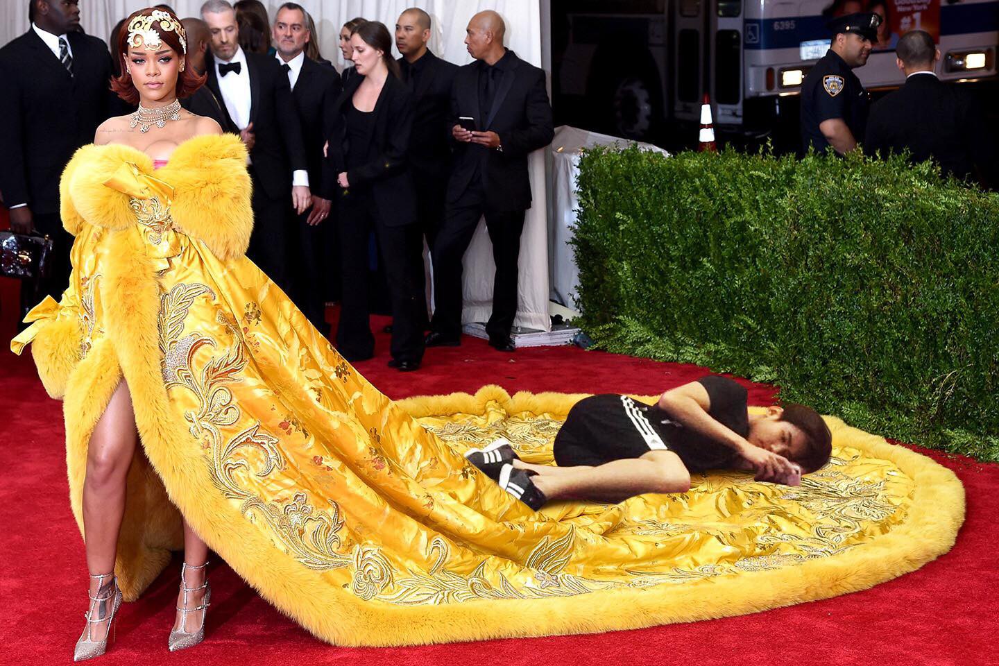 Một khi đã vào tay các thánh chế thì MET Gala sang chảnh đến mấy cũng thành... MỆT Gala mà thôi!-2