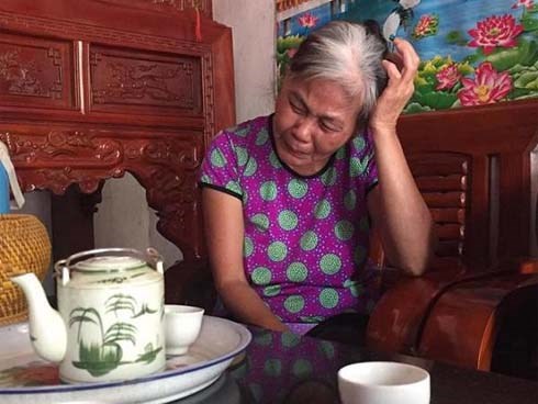 Người mẹ chứng kiến con rể chém con gái lúc nửa đêm: “Tôi chỉ kịp kêu cứu rồi ngất lịm”